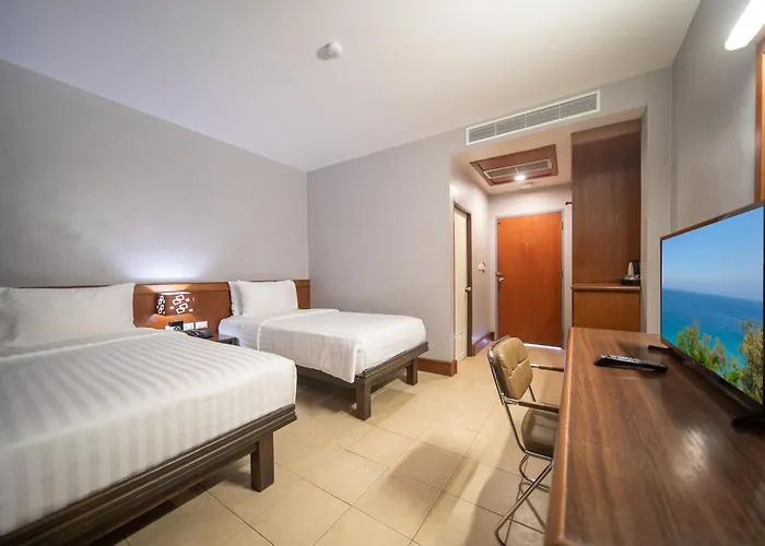 C & N Hotel Patong, Phuket
