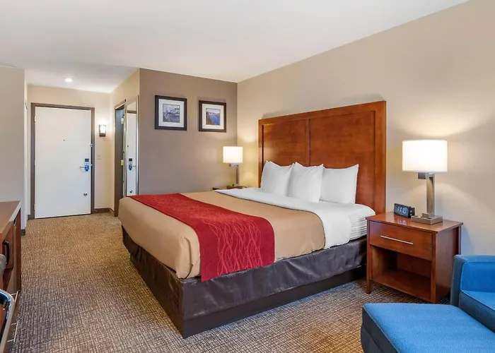 Comfort Inn & Suites Klamath Falls