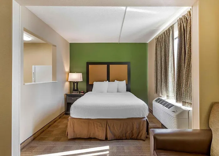 Extended Stay America Select Suites - Des Moines - West Des Moines