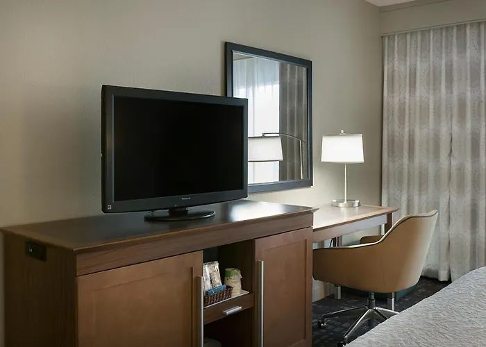 Holiday Inn Express Hotel & Suites Prattville South By Ihg