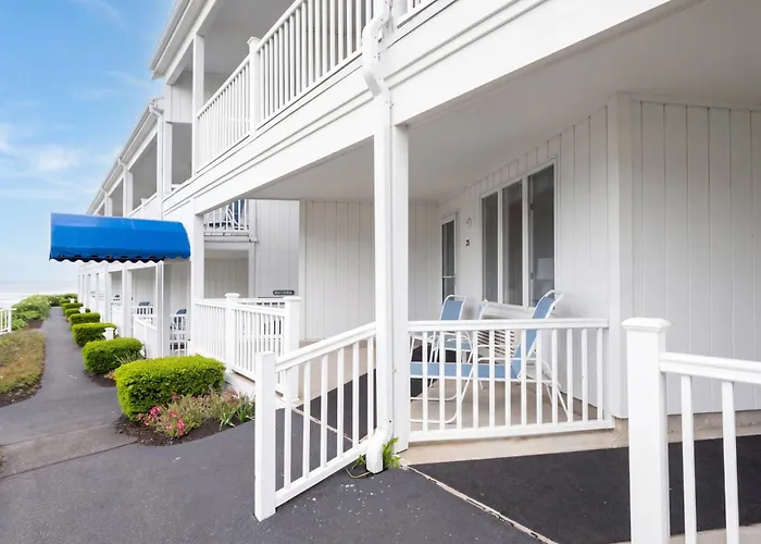 The Sparhawk Oceanfront Resort