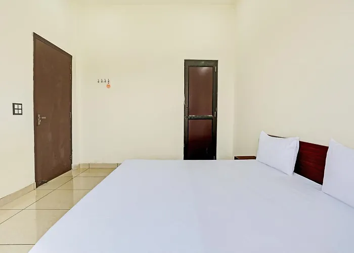 Hotel O Park Inn Guest House