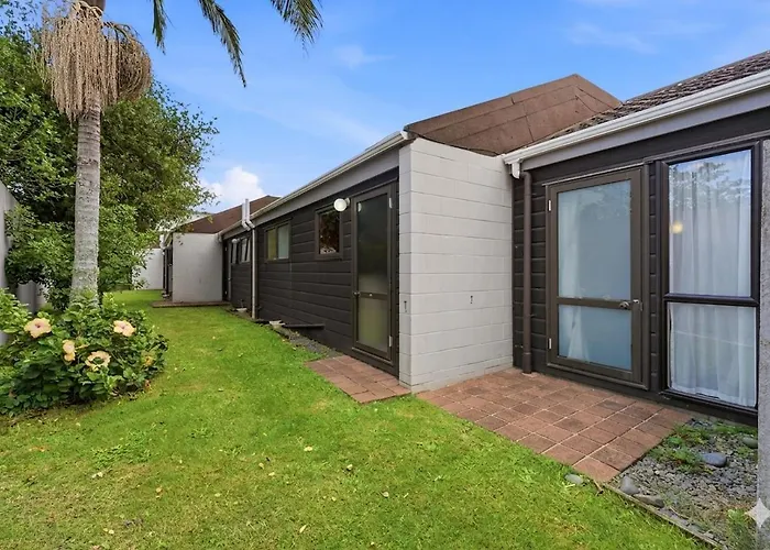 Orewa Motor Lodge