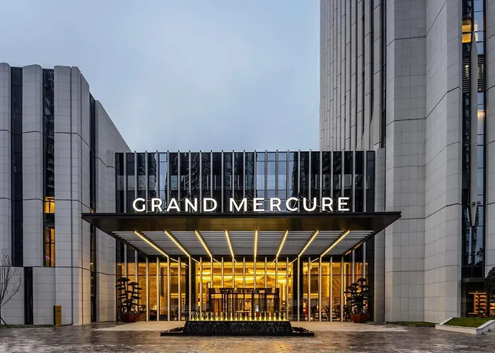 Grand Mercure Yichang Waitan