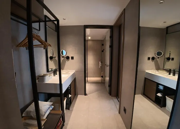 Atour Hotel Karamay