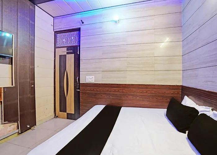 Hotel O Ginni