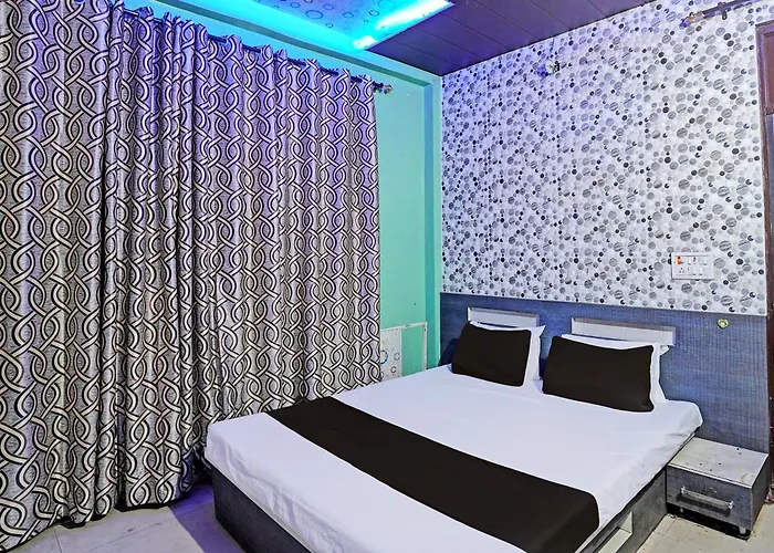 Hotel O Ginni