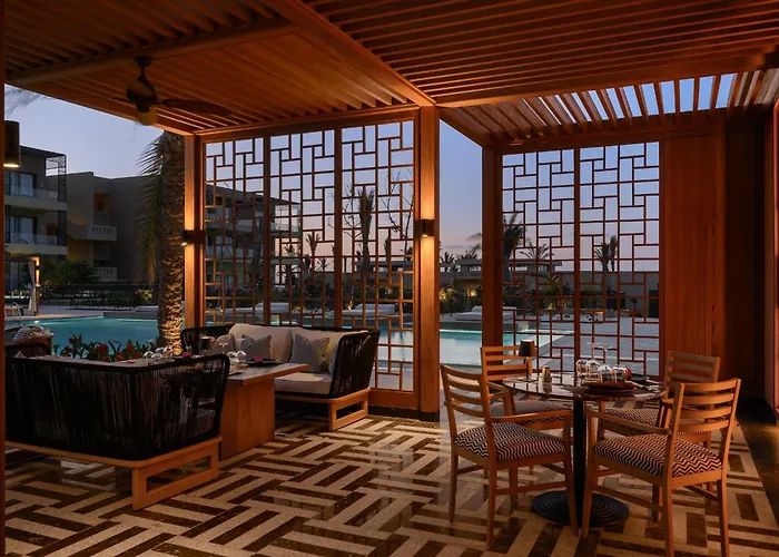 Sakhra Hotel & Spa, Almaza Bay
