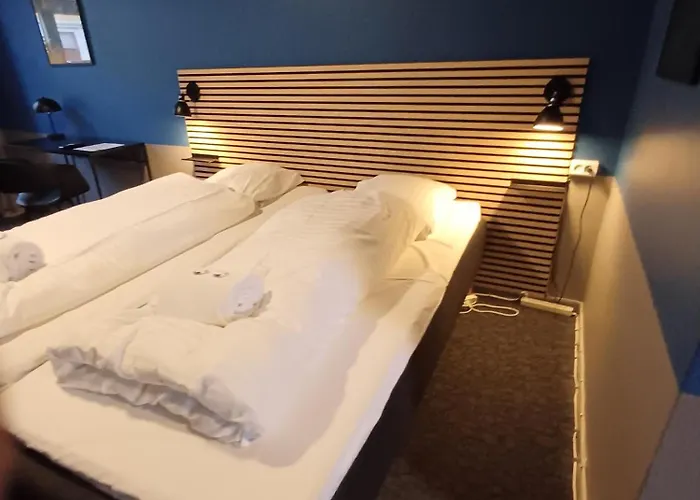 Double Room 8 On Pedestrian Street Saeby