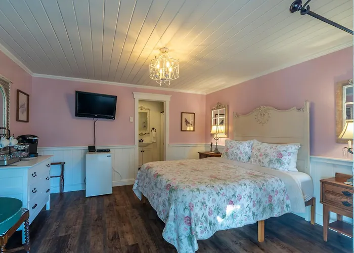 Bandon Marina Inn