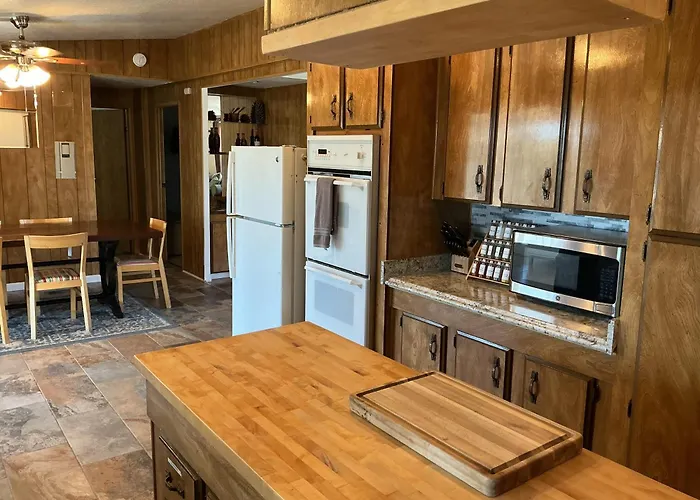 Sunsets And City Lights 3Bd 2Bath