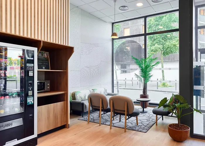 B&B Hotel Paris Clichy-Sous-Bois 3 Etoiles