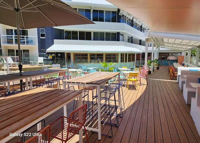 Ocean International Hotel