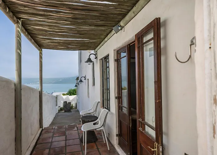 Adventure Pad'S By The Farmhouse Hotel
