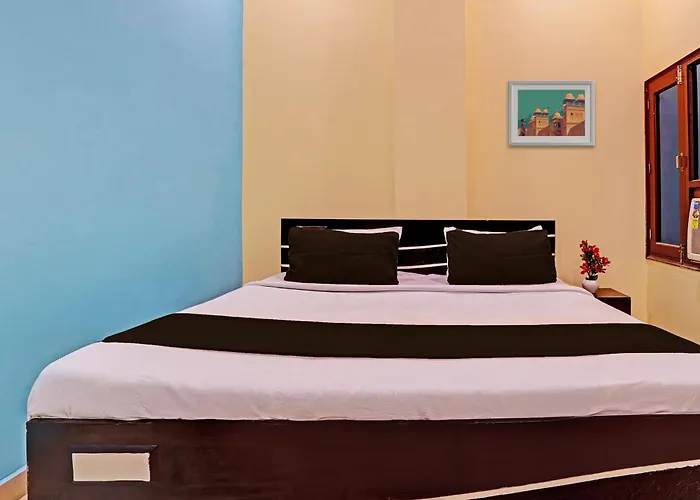 Hotel O Sarita Palace