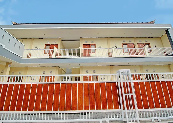 Oyo 92952 Nirmala Guest House