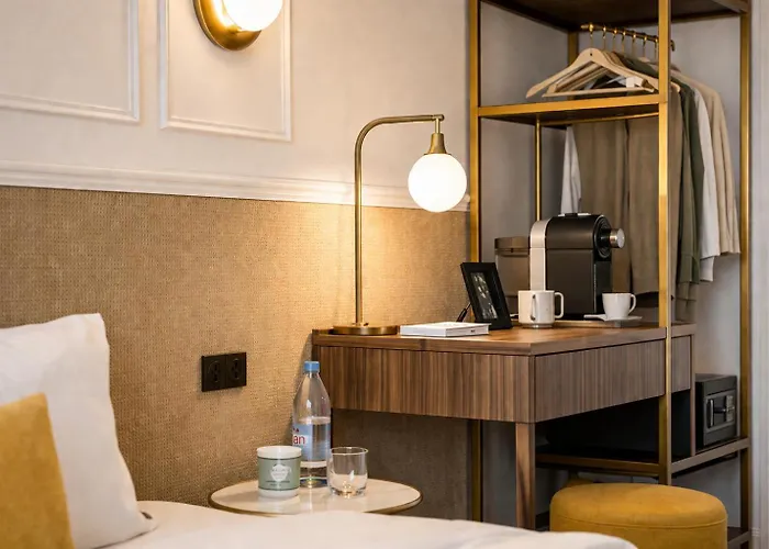 Contact Hôtel Alizé Montmartre Paris