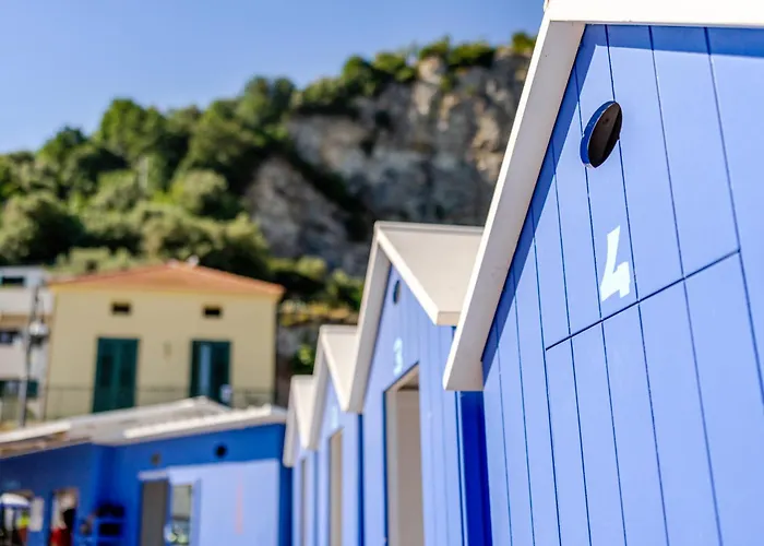 Hotel Baia Di Puolo