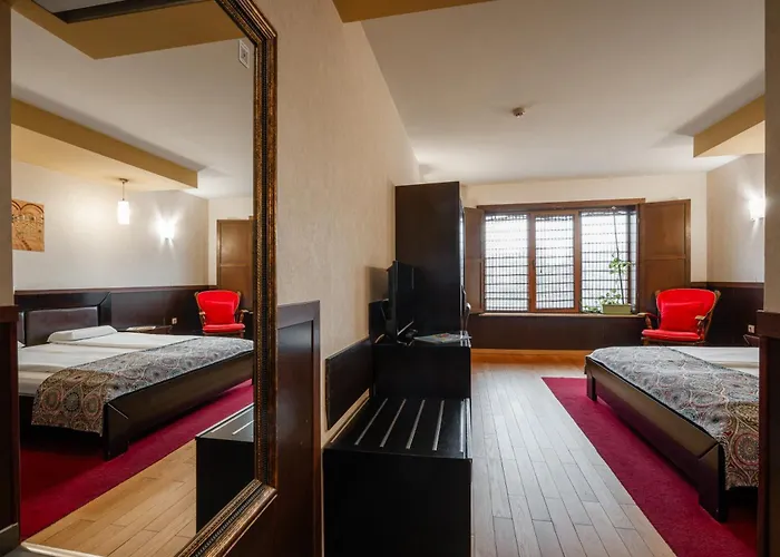 Hotel Ego - Parking Available - Top Central Location