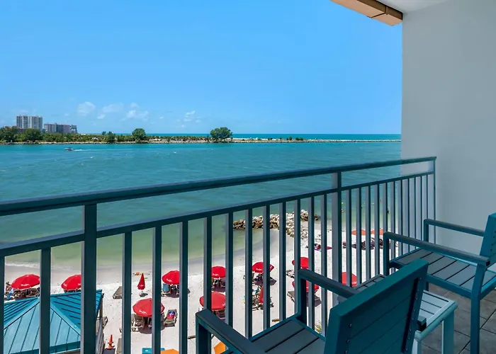 Dolphin Sands Clearwater Beach, An Ascend Collection Hotel