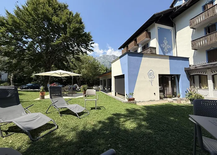 Hotel Alle Rose Family Inspired Garden And Spa Cavedago