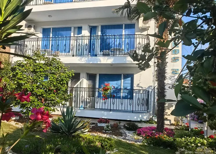 Albatros 2 Family Hotel