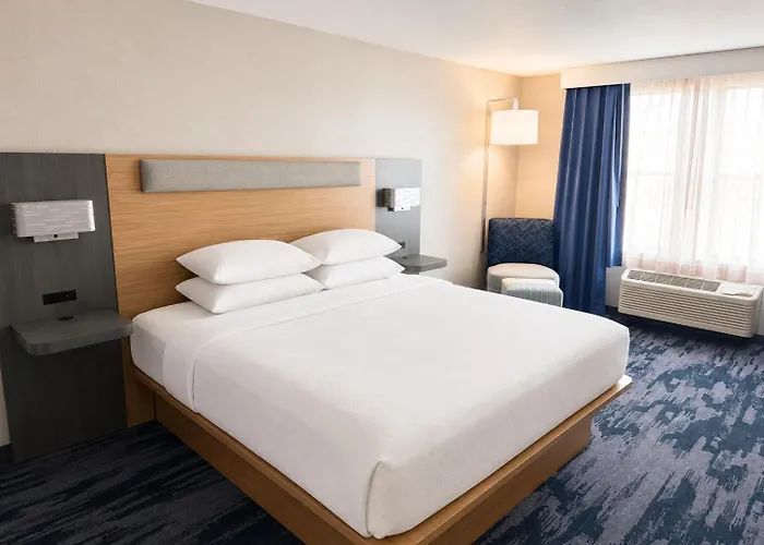 Heritage Hotel And Suites