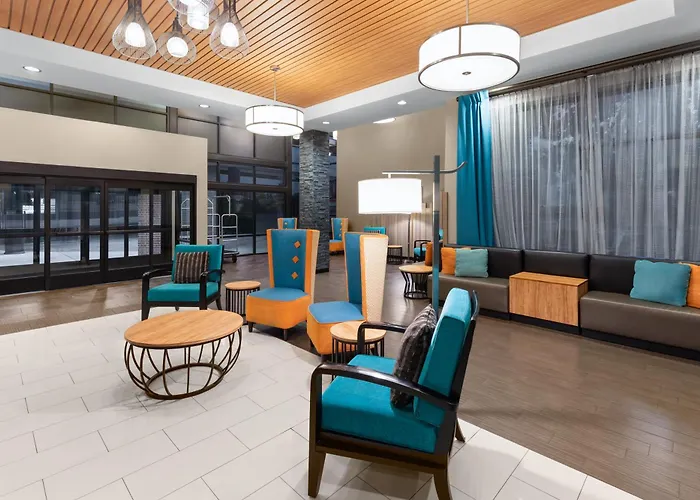 Heritage Inn & Suites San Antonio Airport, Trademark Wyndham