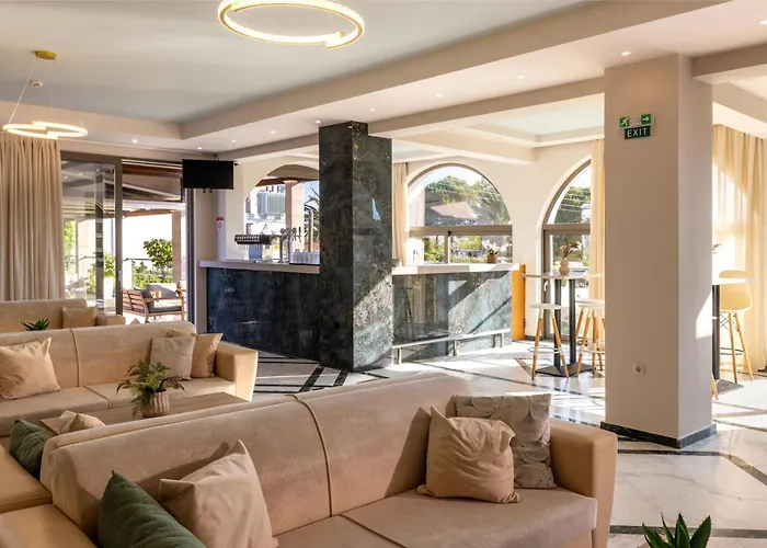 Roseland Hotel