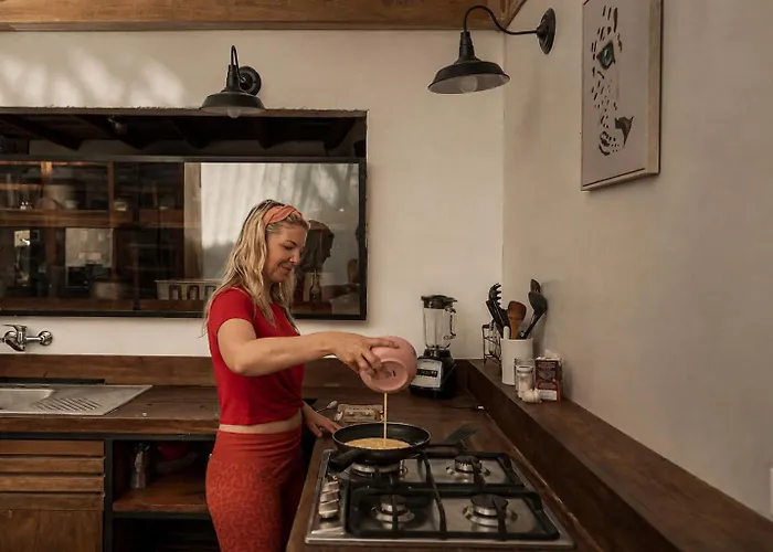 Believe Surf & Yoga Lodge Santa Teresa