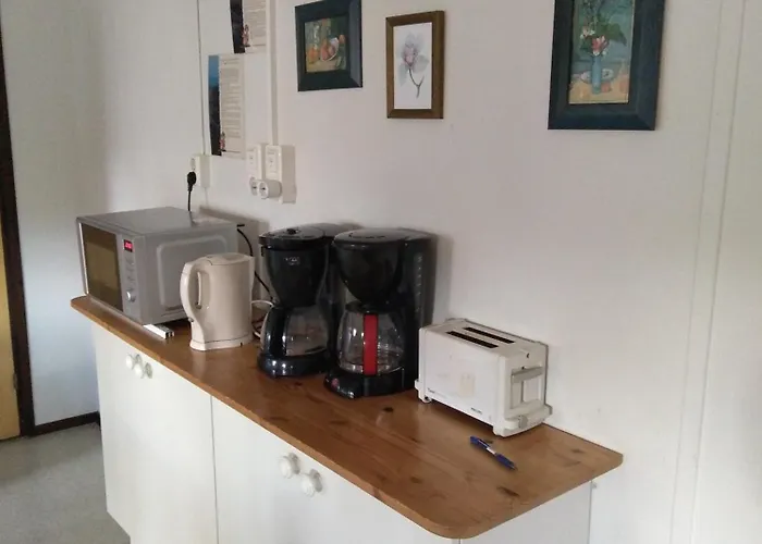 Bromoella Camping O Vandrarhem