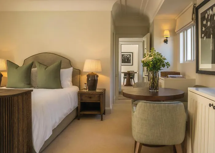 Maison Cabriere Boutique Hotel
