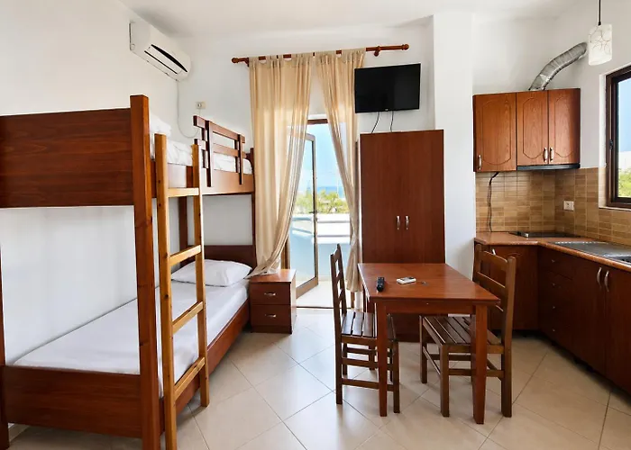Aparthotel Fitimi