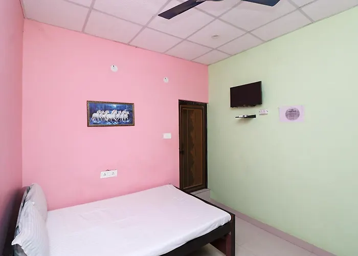 Hotel O Shri Ram Homestay