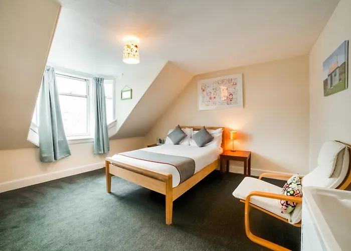 Oyo Braeriach Hotel, Highlands Scotland