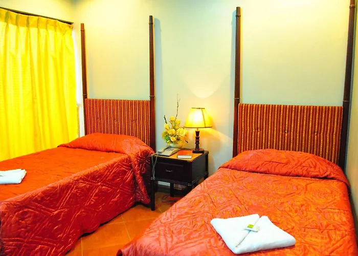 Oyo 679 Ddd Habitat Pension House