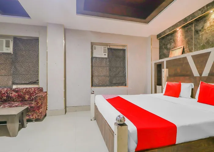 Hotel O Shiv Pukhraj