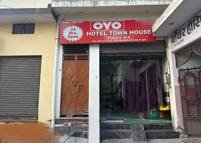 Hotel Town House