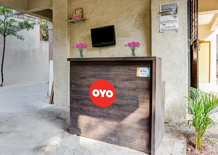 Hotel O Aadinath Villa Near Pune Airport