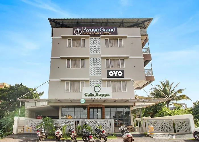Collection O Avasa Grand