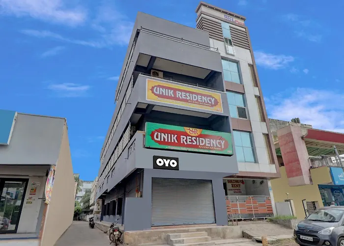 Spot On Unik Residency