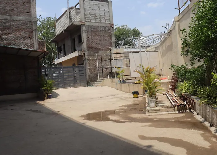 Hotel Mayur Residency