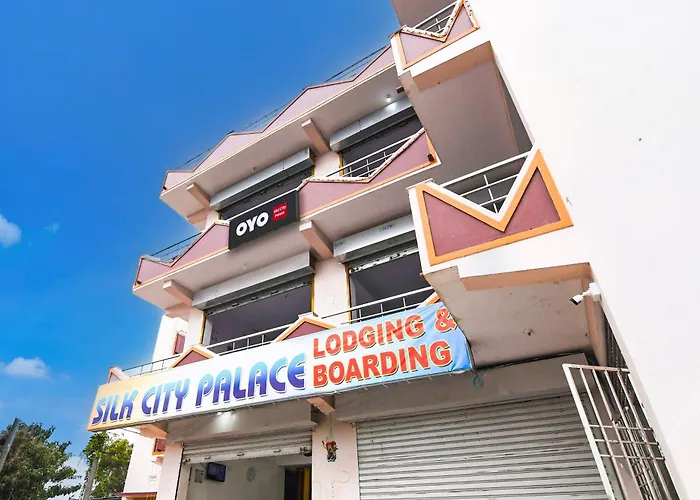 Hotel O Silk City Palace