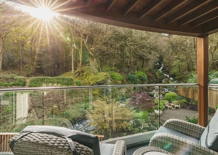 Lodore Falls Hotel & Spa
