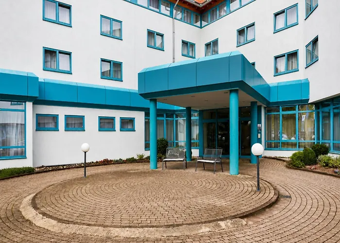 Sunday Hotel Stuttgart Herrenberg