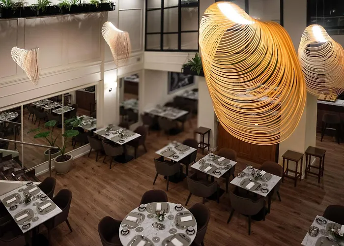 Melia Recoleta Plaza