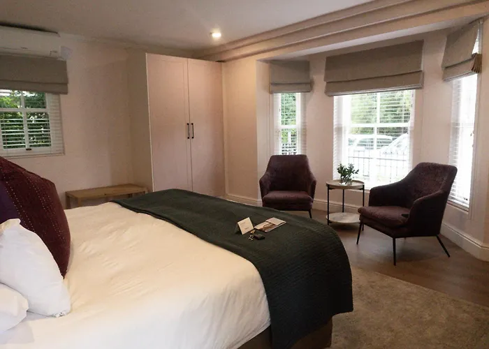 Plumwood Boutique Hotel By The Living Journey Collection