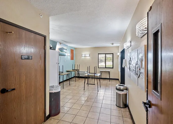 Woodland Inn And Suites Extended Stay