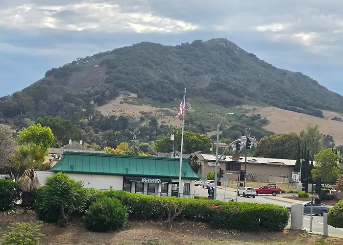 San Luis Inn And Suites