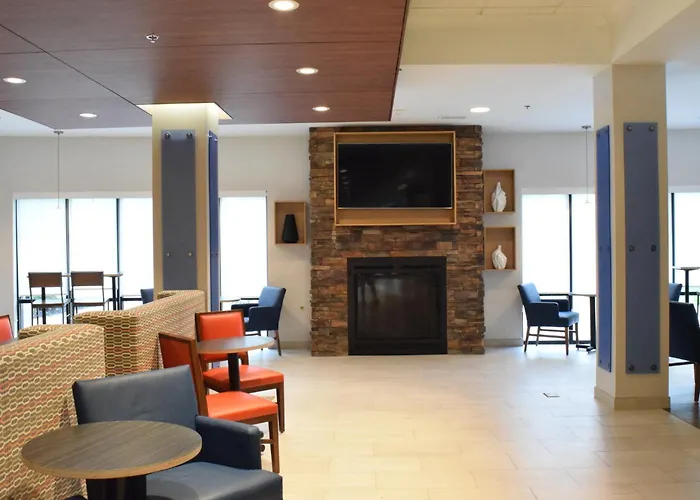 Holiday Inn Express Hotel & Suites Rochester Webster By Ihg